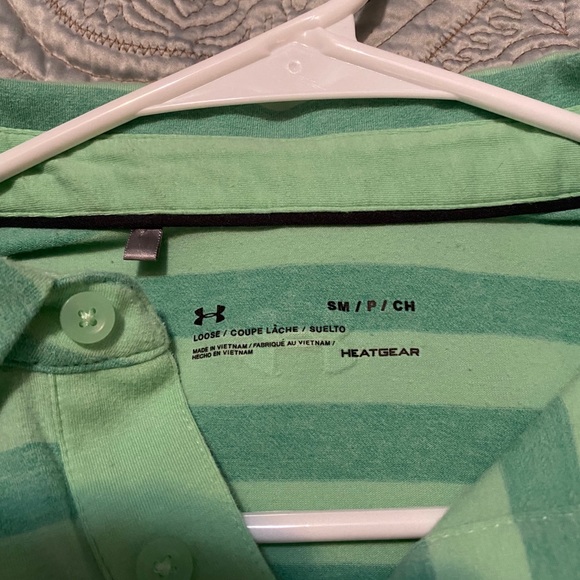 Men’s underarmour Green stripe polo shirt - Picture 2 of 5